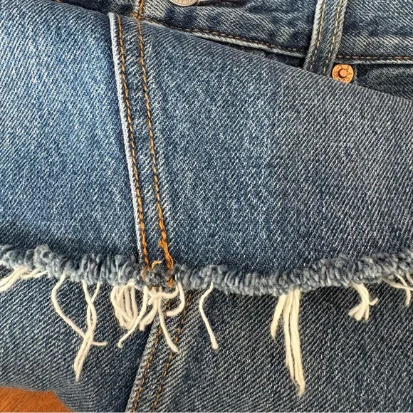 Levi's Raw Edge Denim Mini Skirt - Picture 6 of 6